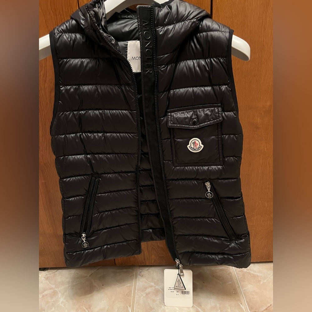 Moncler Glygos Gilet Black Puffer Vest